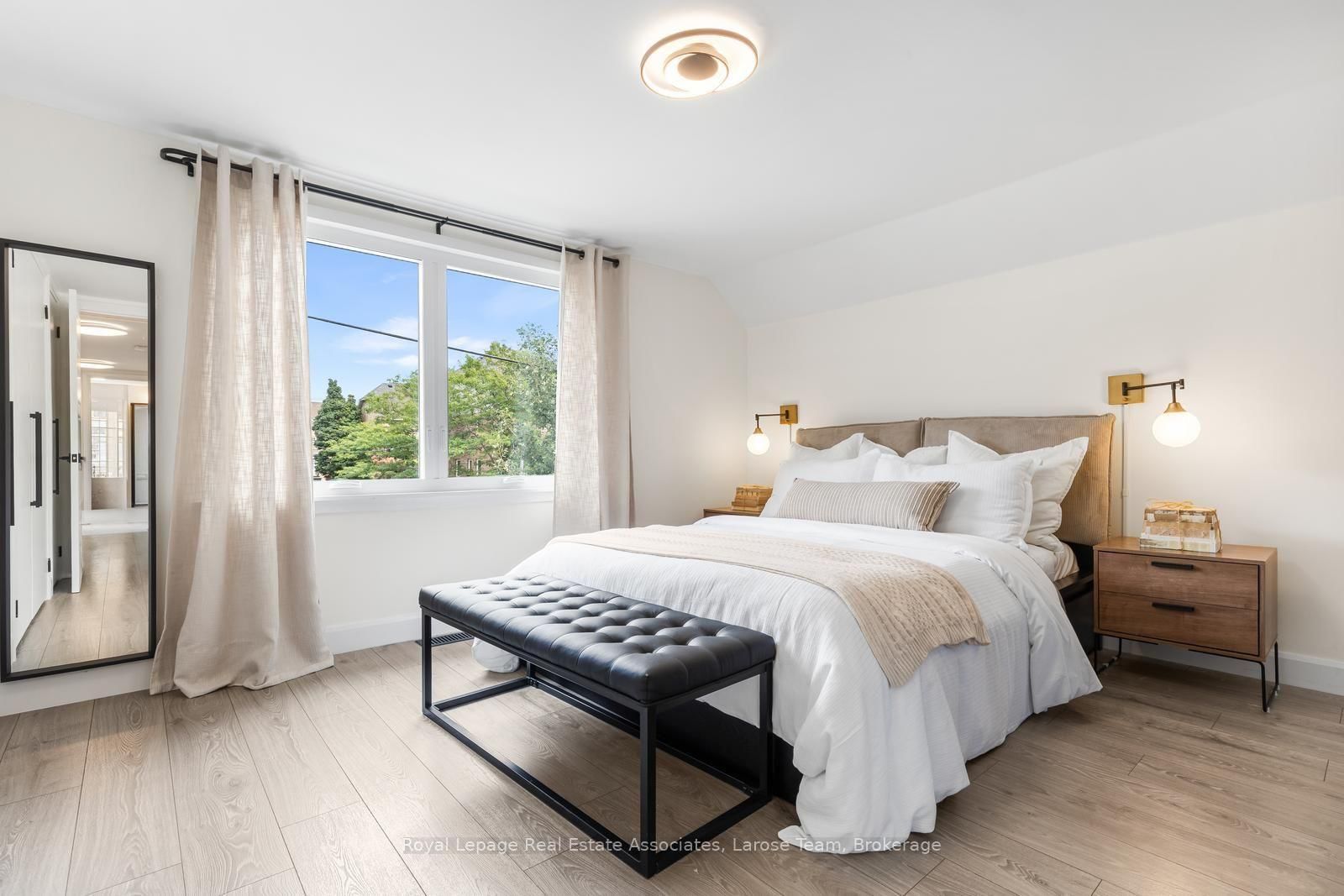 28 Thirtieth Street • Toronto, ON photo 20
