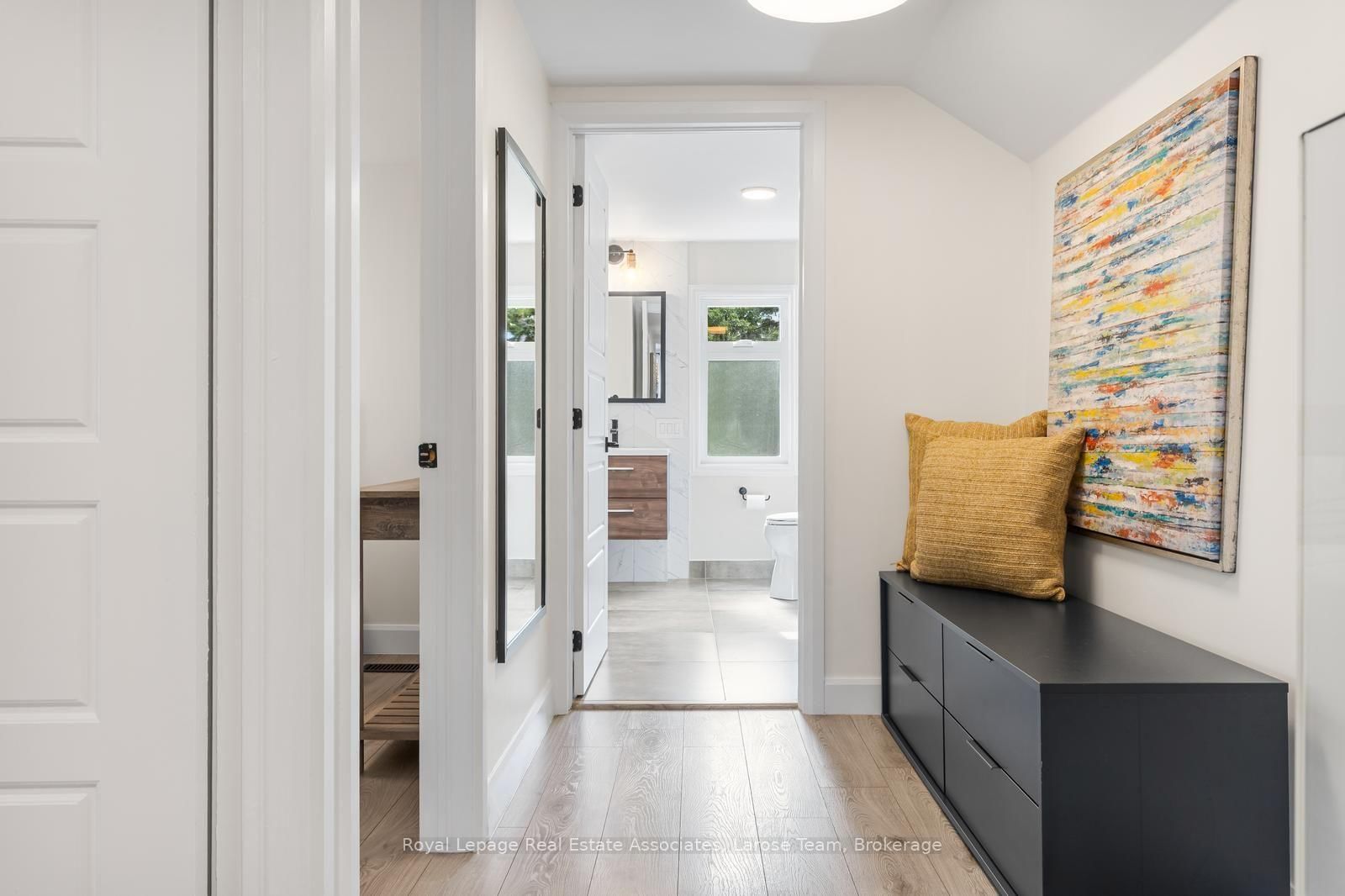 28 Thirtieth Street • Toronto, ON photo 22
