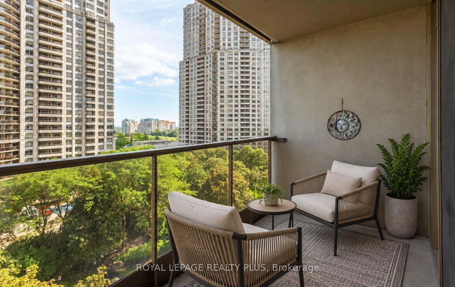45 Kingsbridge Garden Circle • #808 • Mississauga, ON photo 28