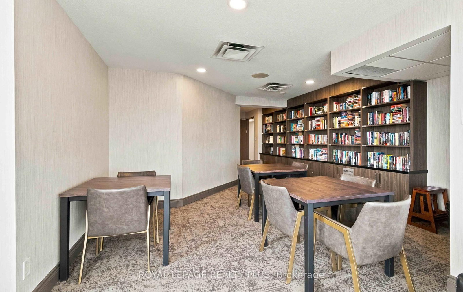 45 Kingsbridge Garden Circle • #808 • Mississauga, ON photo 35