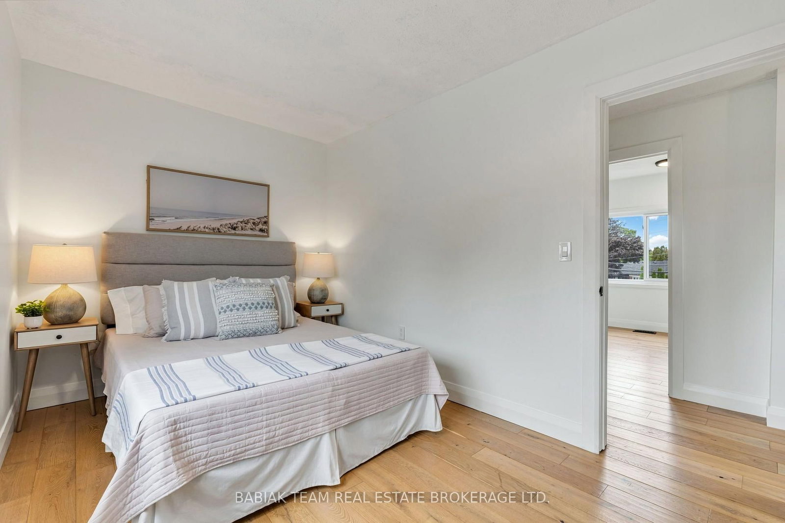 57 Avon Avenue • Toronto, ON photo 18