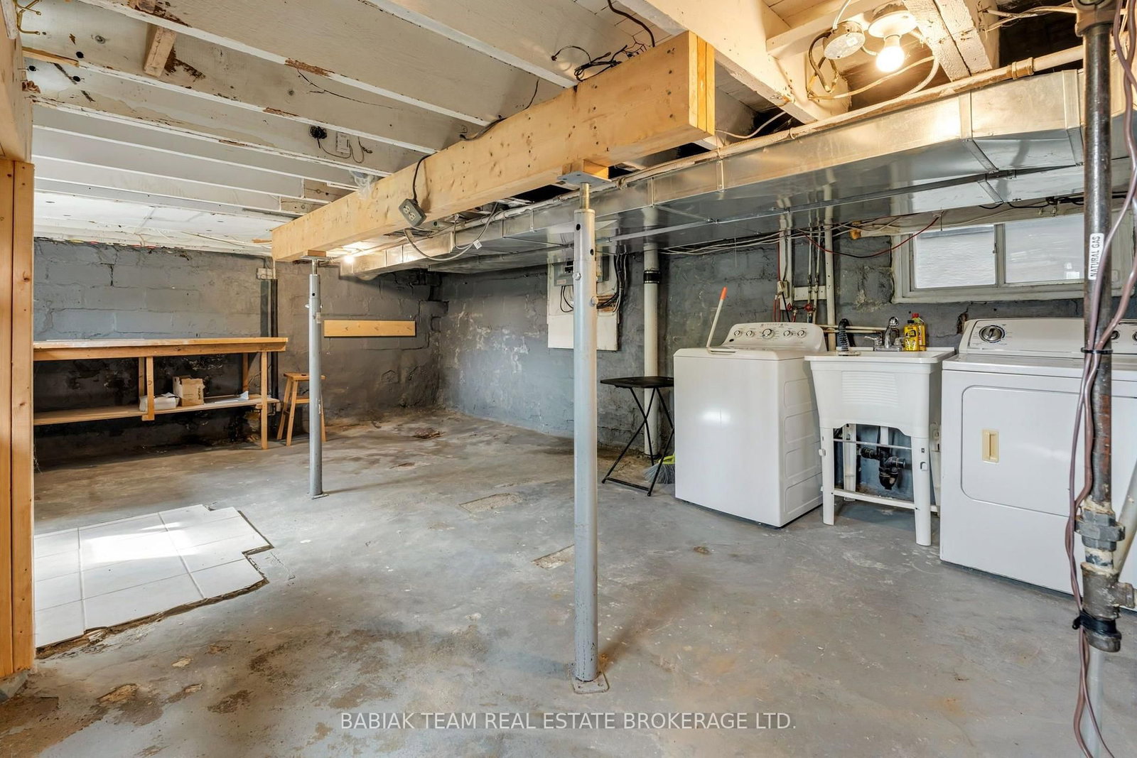 57 Avon Avenue • Toronto, ON photo 31
