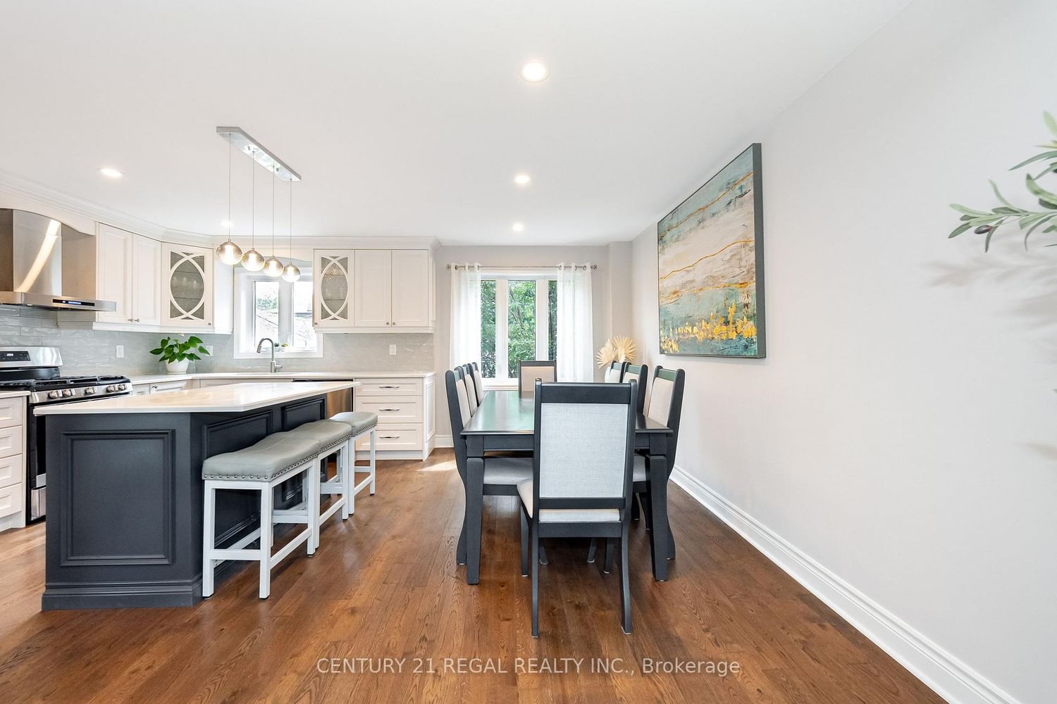 21 Burlingame Road • Toronto, ON photo 11
