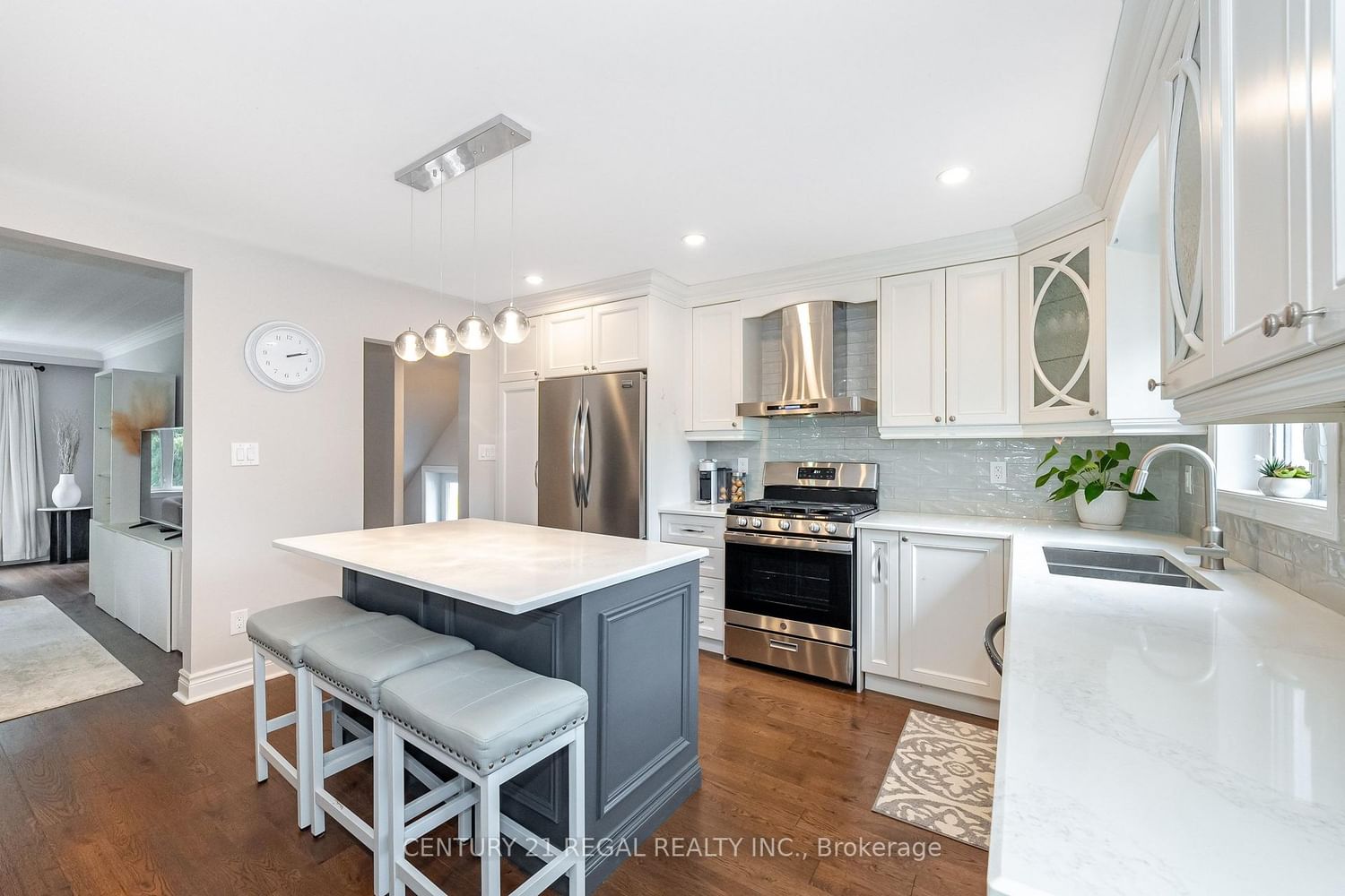 21 Burlingame Road • Toronto, ON photo 14