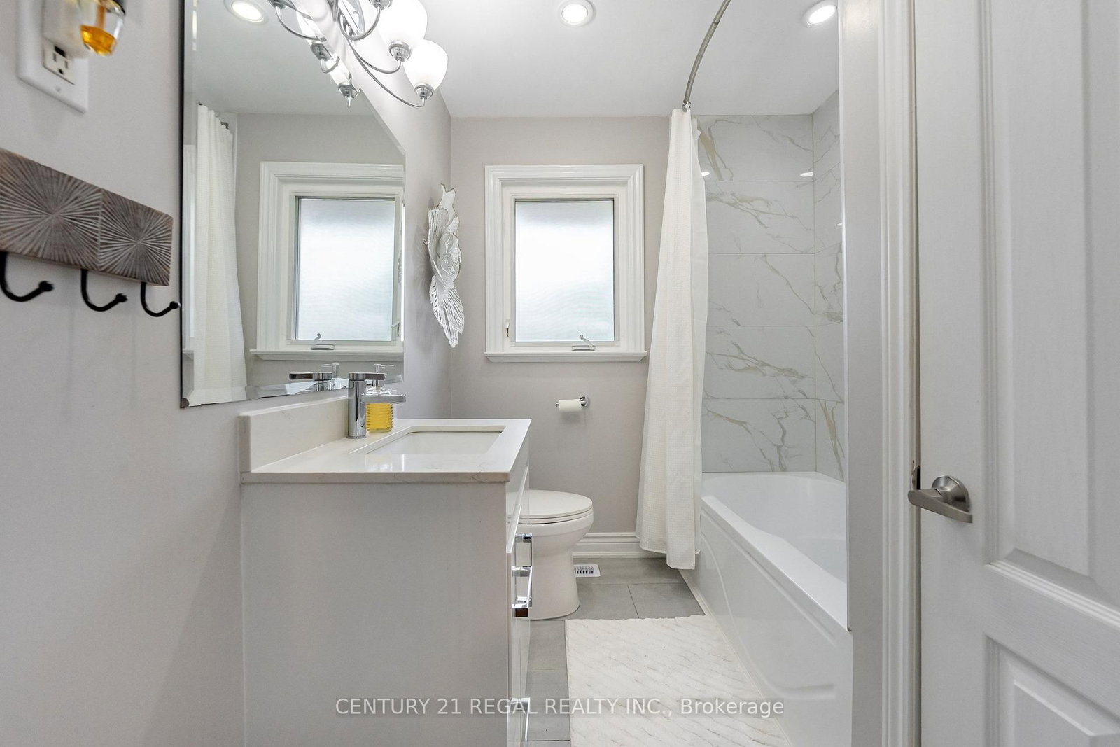 21 Burlingame Road • Toronto, ON photo 24