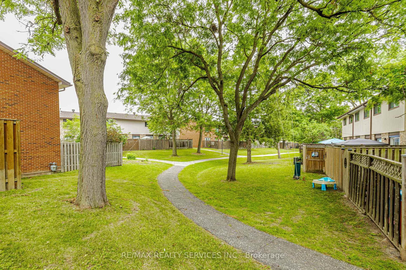 47 Dawson Crescent • Brampton, ON photo 33