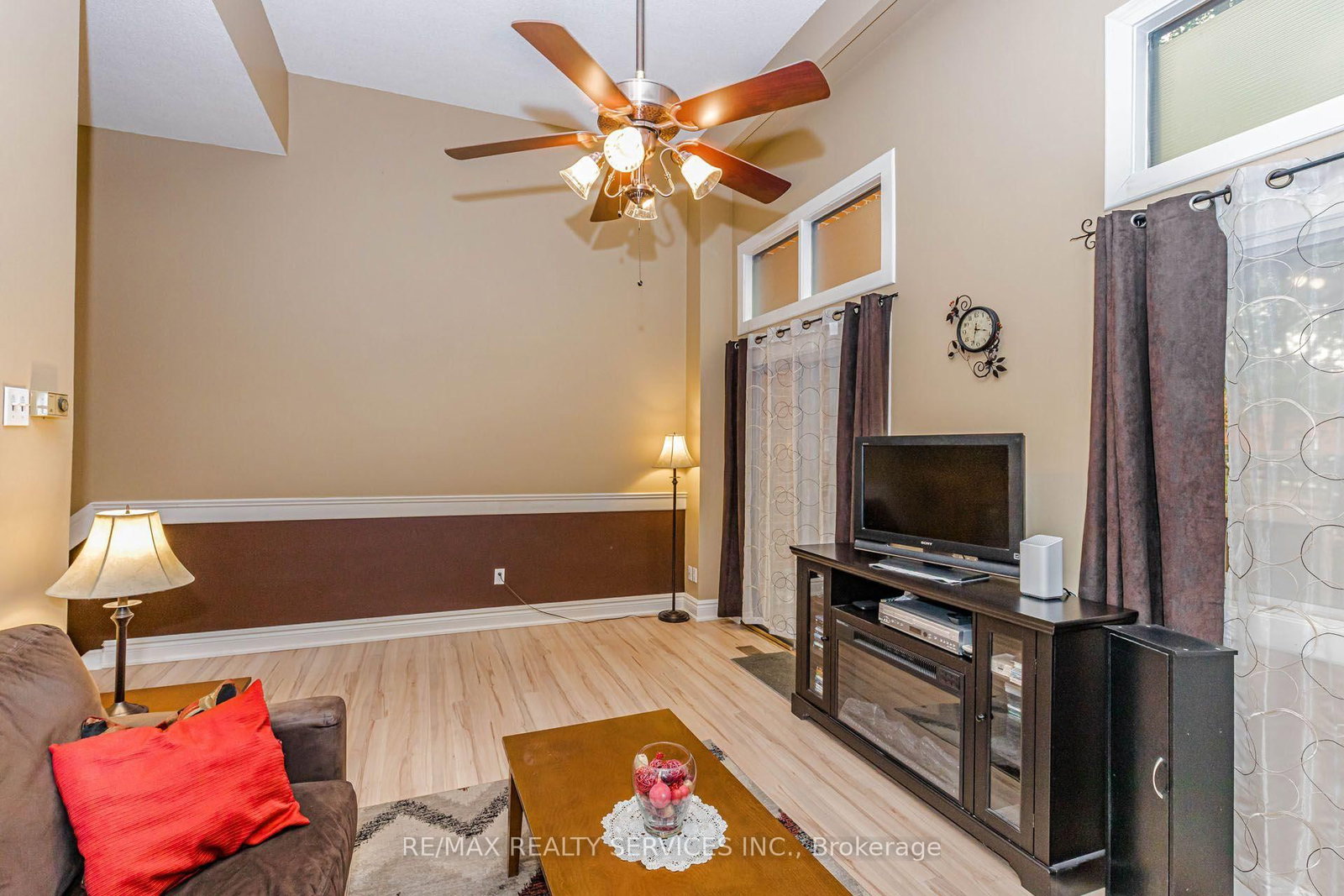 47 Dawson Crescent • Brampton, ON photo 9