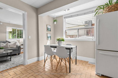 211 Blackthorn Avenue • Toronto, ON photo 9