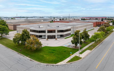 Industrial for sale at 261 Ambassador Drive, Mississauga, Ontario, L5T 2J2 - Gateway - MLS: W13755060
