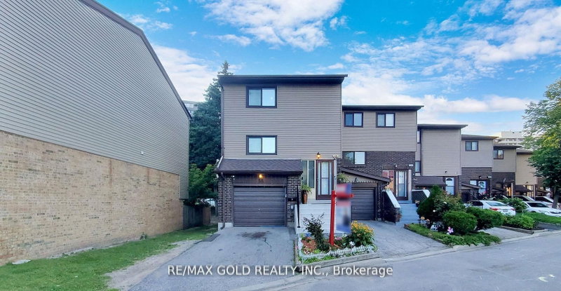 18 - 18 Carleton Place
