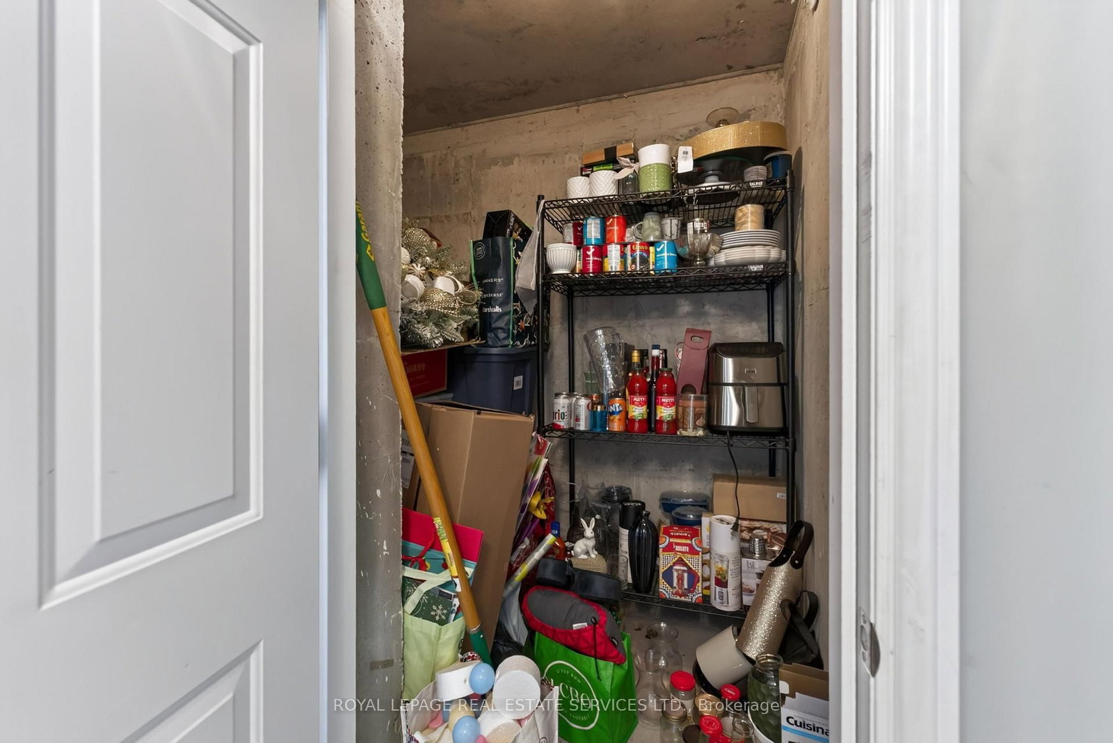 30 Carnation Avenue • #101 • Toronto, ON photo 27