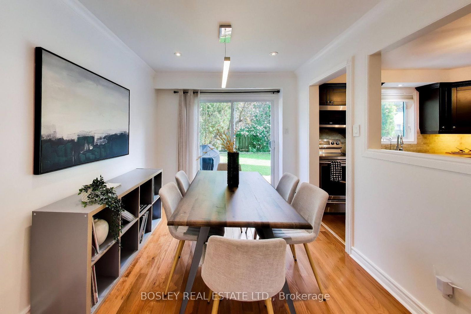 4269 Taffey Crescent • Mississauga, ON photo 9