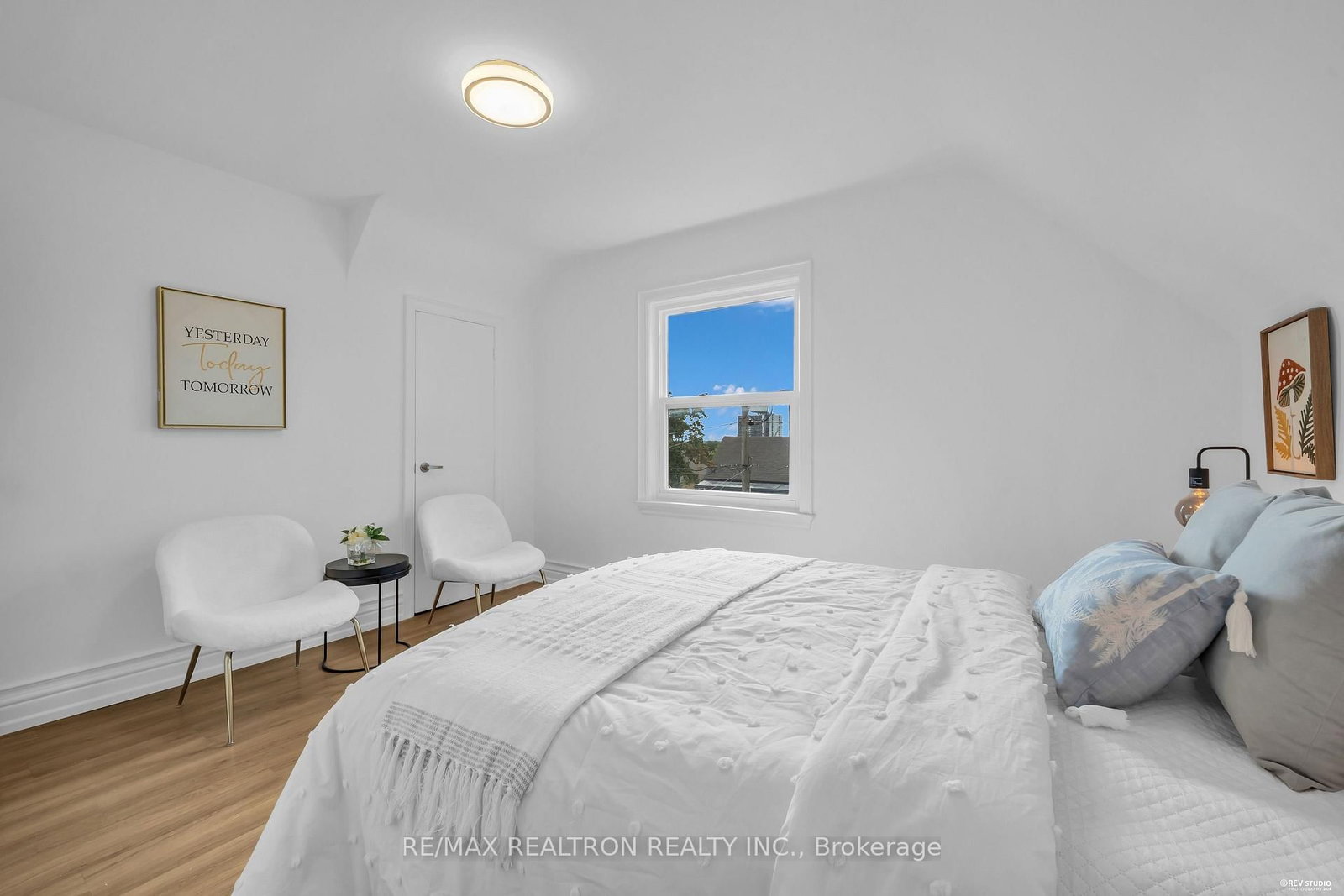 11 Harrow Drive • Toronto, ON photo 30