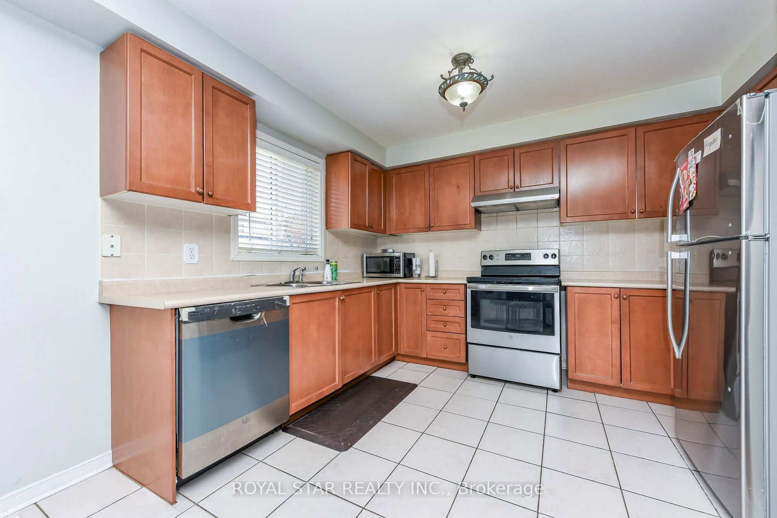 33 Coppermill Drive • Brampton, ON photo 17