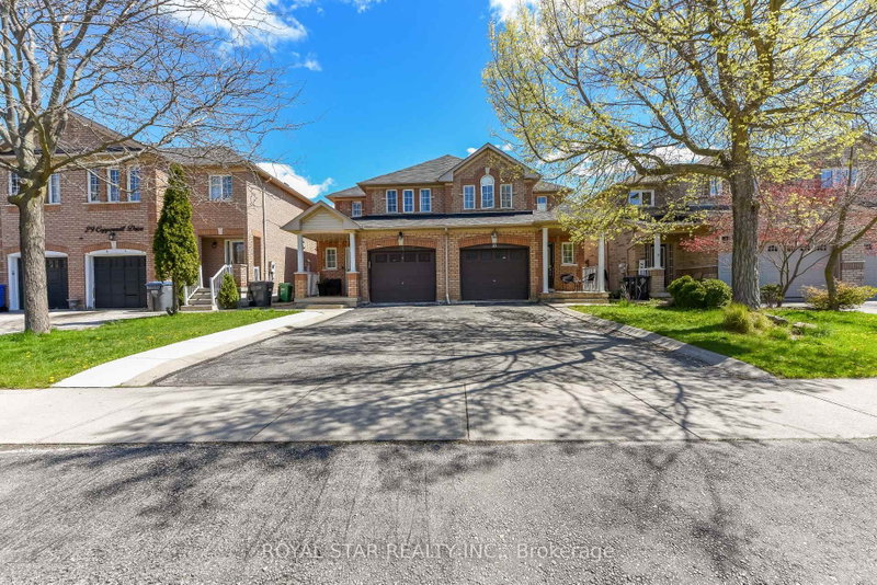 33 Coppermill Drive