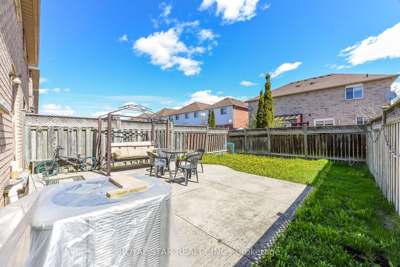 33 Coppermill Drive • Brampton, ON photo 35