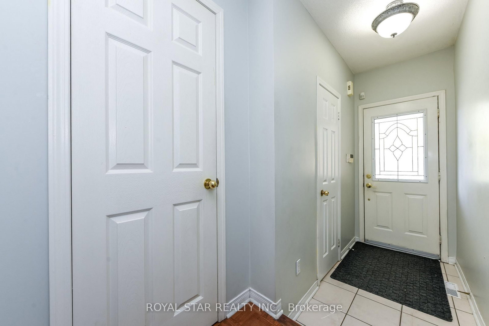 33 Coppermill Drive • Brampton, ON photo 6