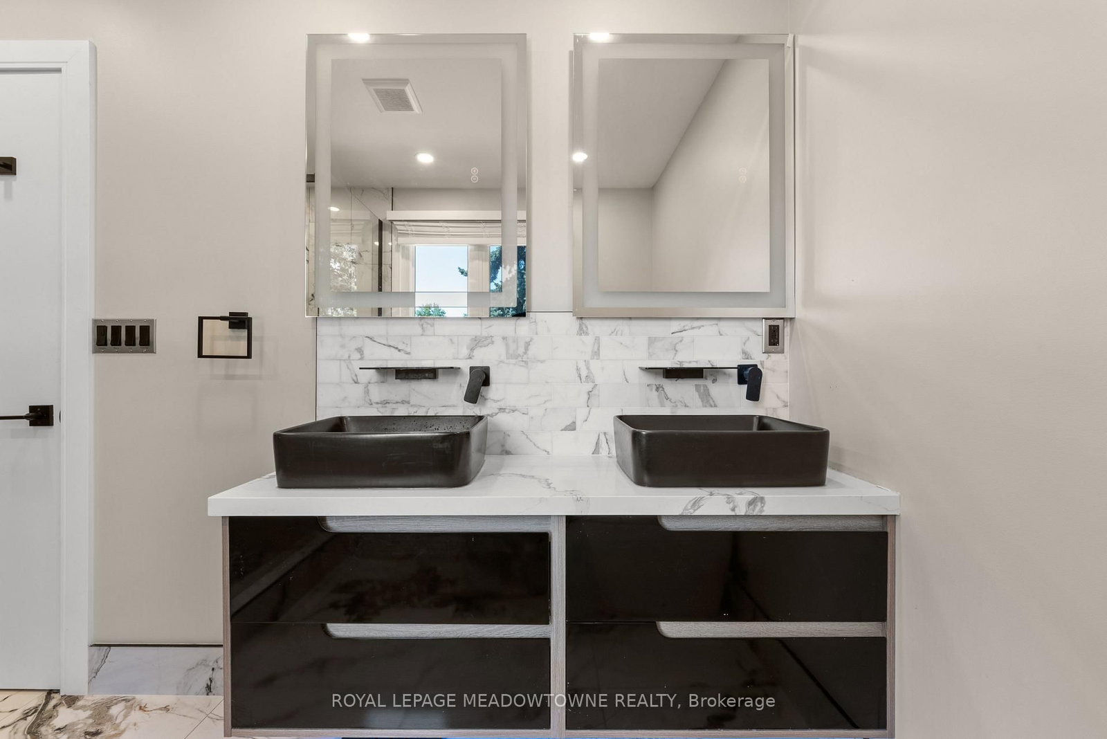 1268 Forest Hill • Oakville, ON photo 19
