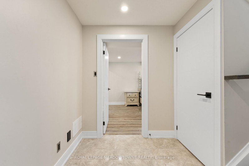 1268 Forest Oakville,ON L6H 2C3 — Photo 27