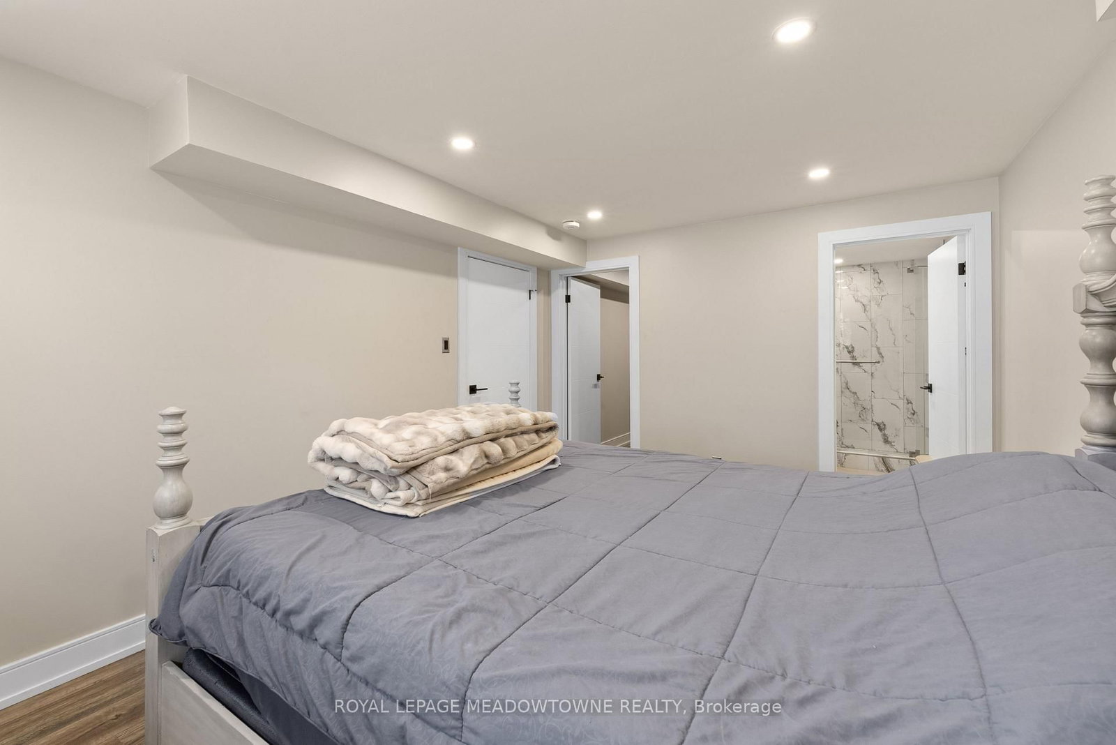 1268 Forest Hill • Oakville, ON photo 29