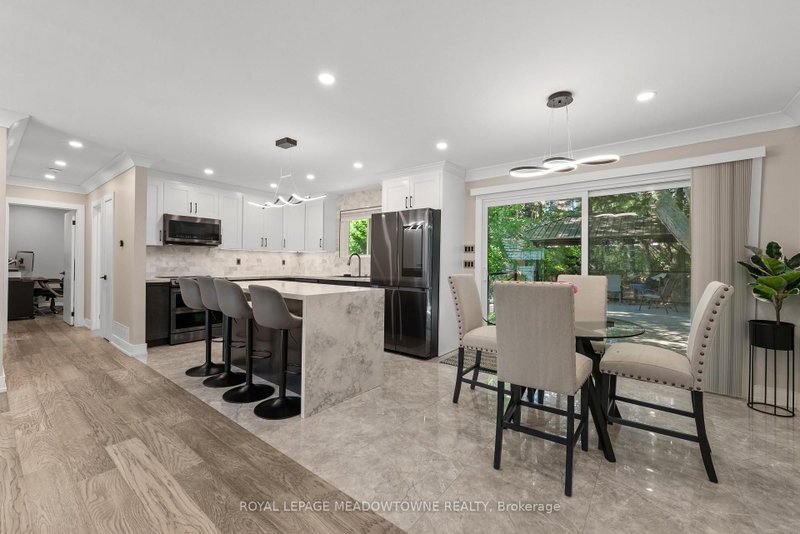 1268 Forest Oakville,ON L6H 2C3 — Photo 8