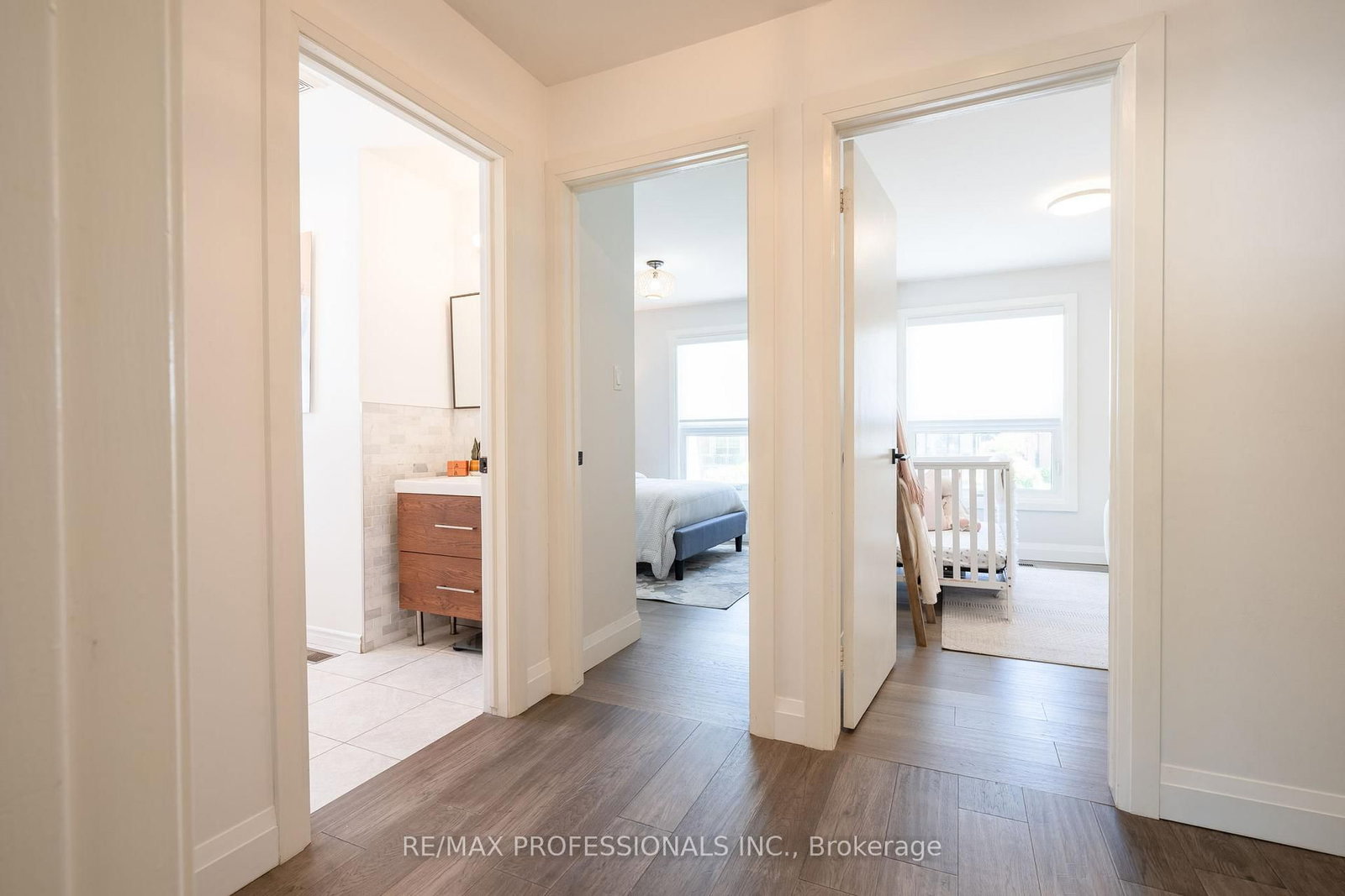 3125 Riverview Street • Oakville, ON photo 18