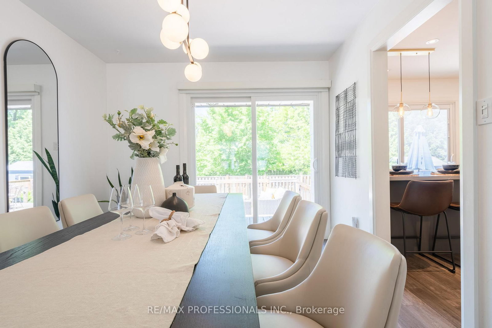 3125 Riverview Street • Oakville, ON photo 8