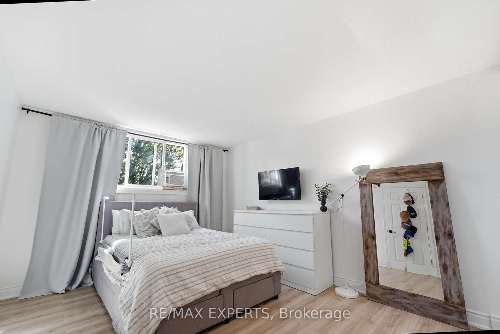 30 Tandridge Crescent • #853 • Toronto, ON photo 18