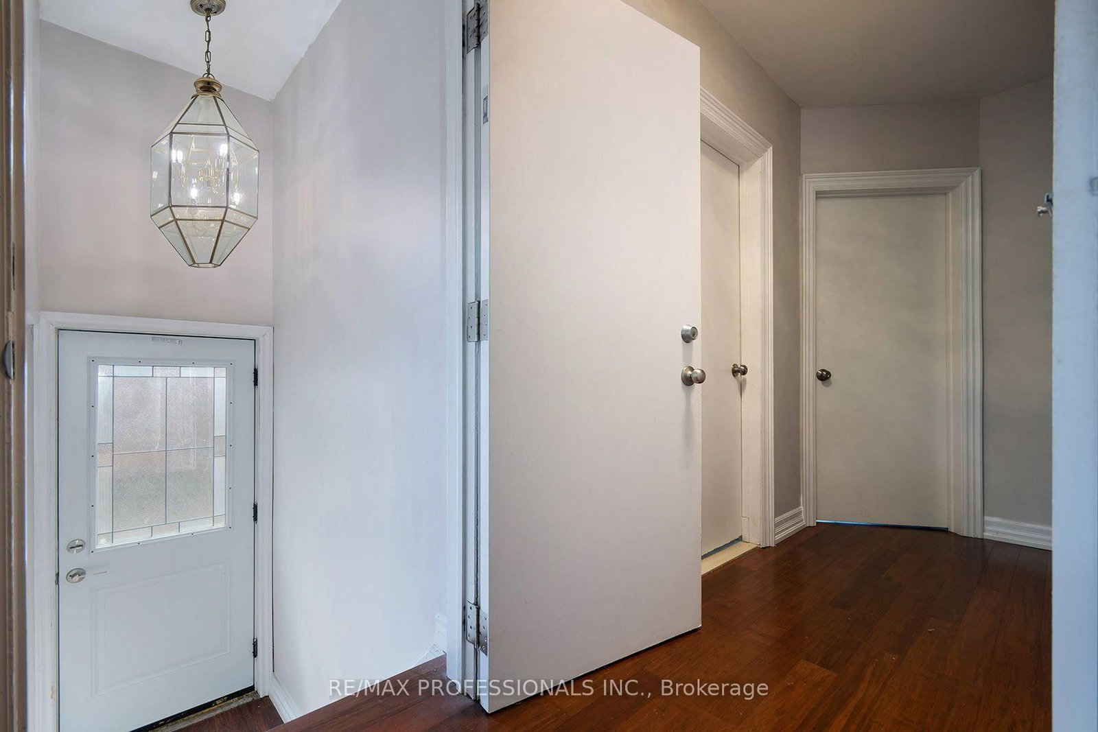 1360 Lewisham Drive • Mississauga, ON photo 21