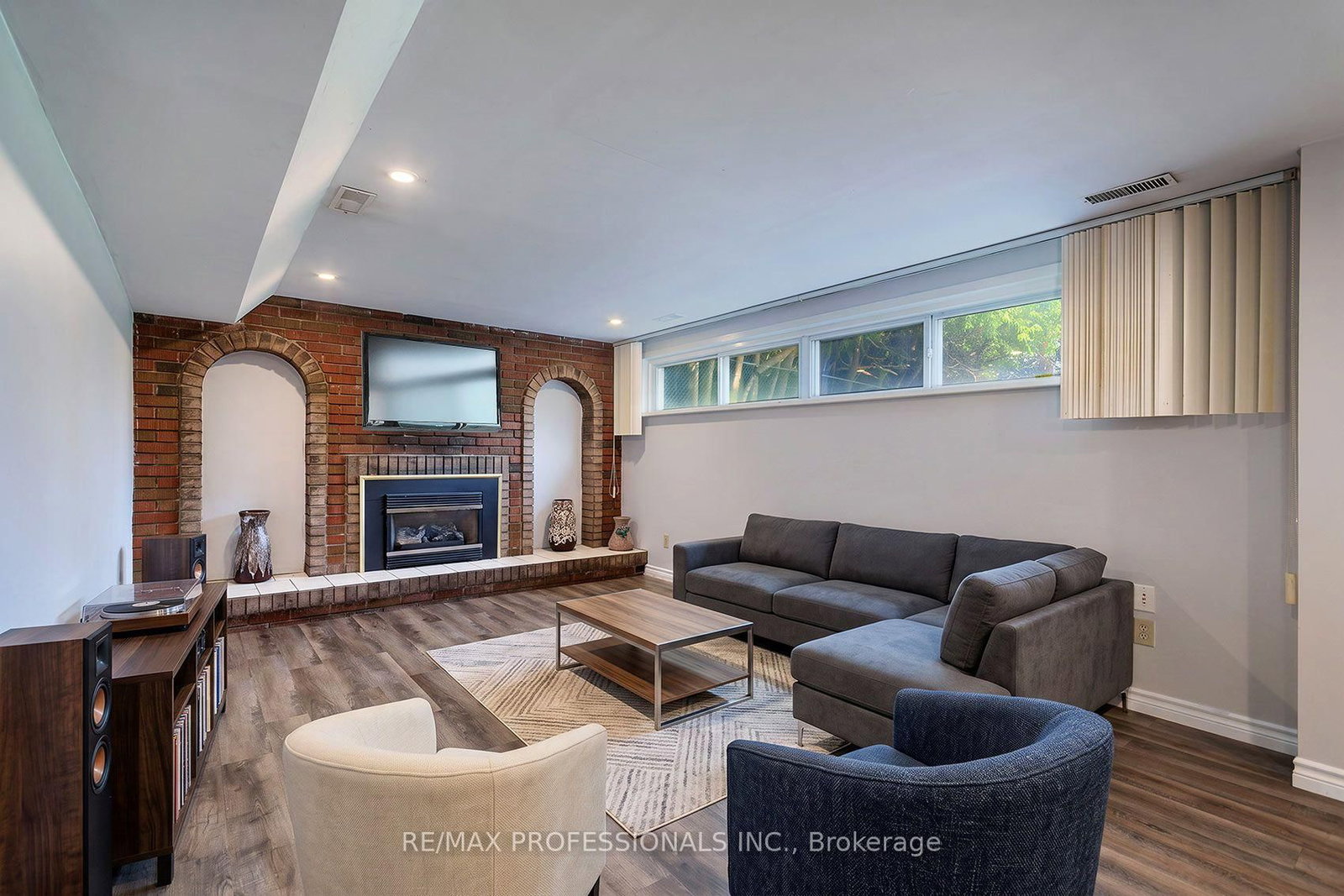 1360 Lewisham Drive • Mississauga, ON photo 23