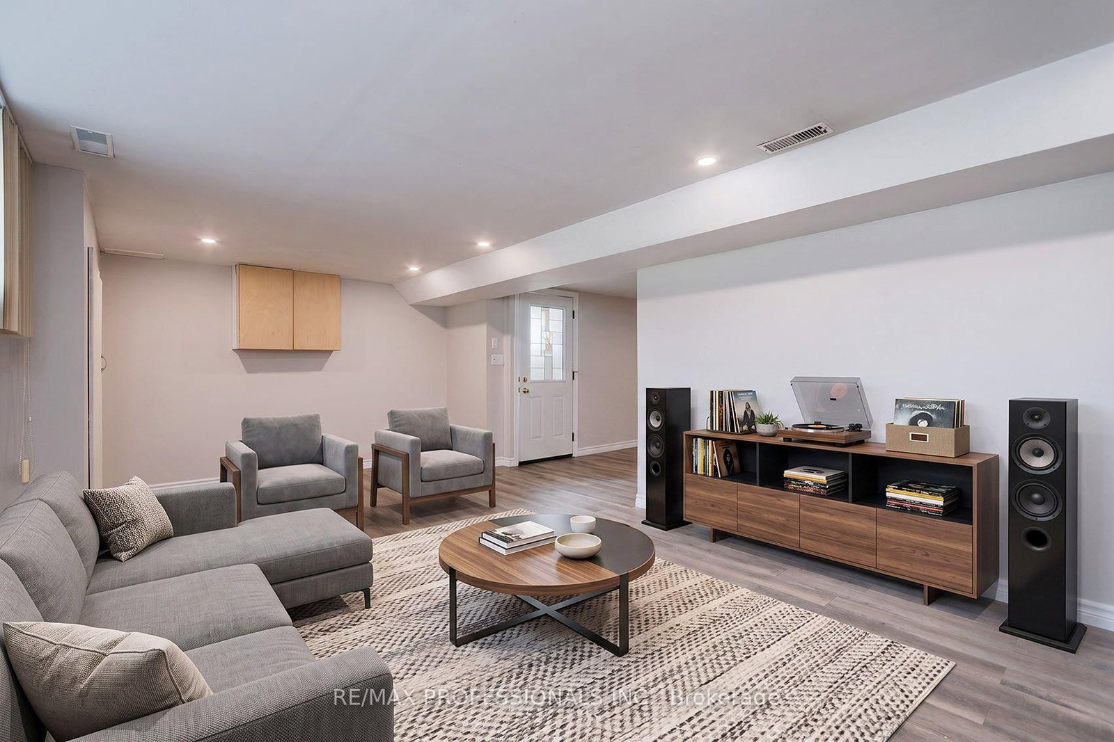 1360 Lewisham Drive • Mississauga, ON photo 24