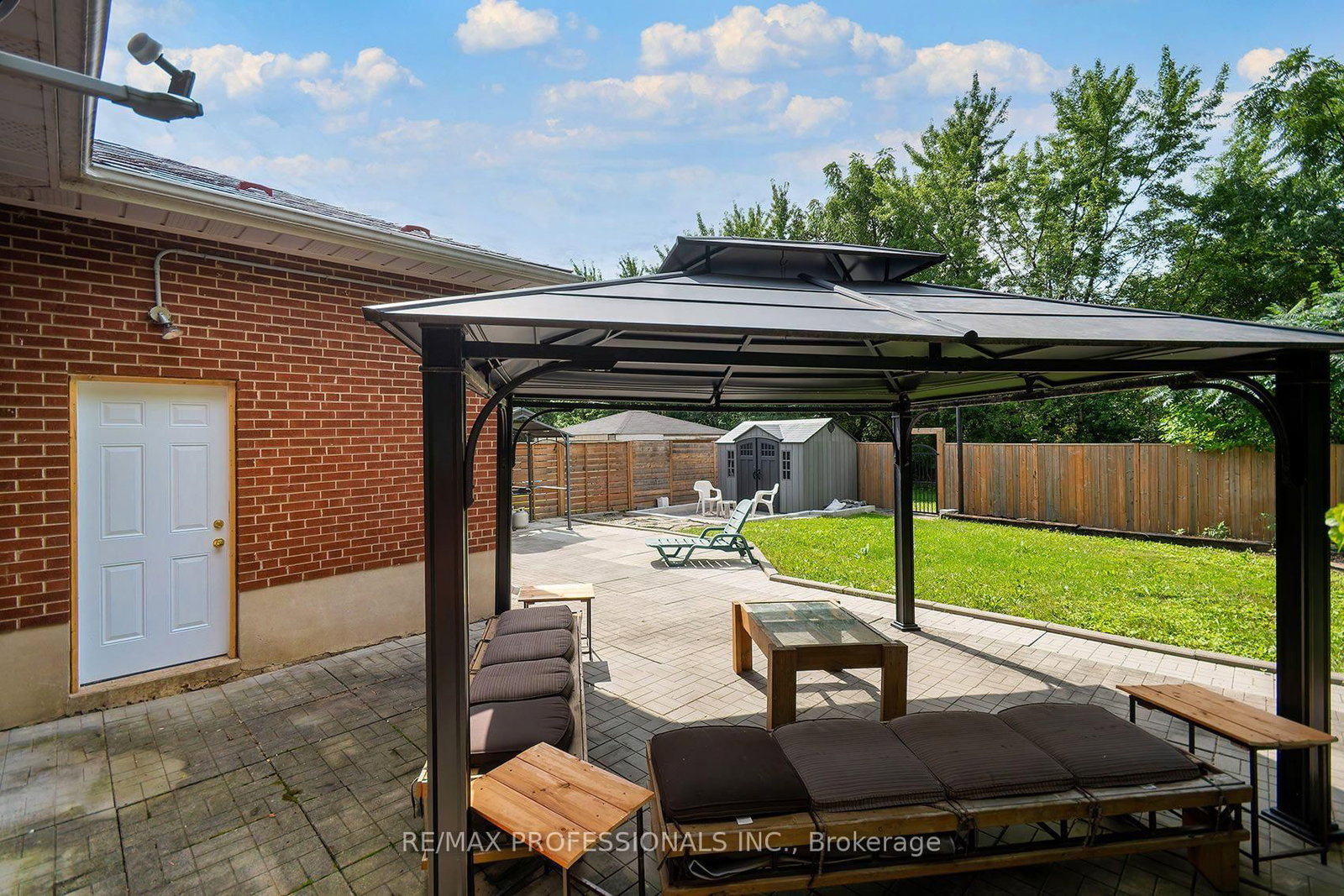 1360 Lewisham Drive • Mississauga, ON photo 31
