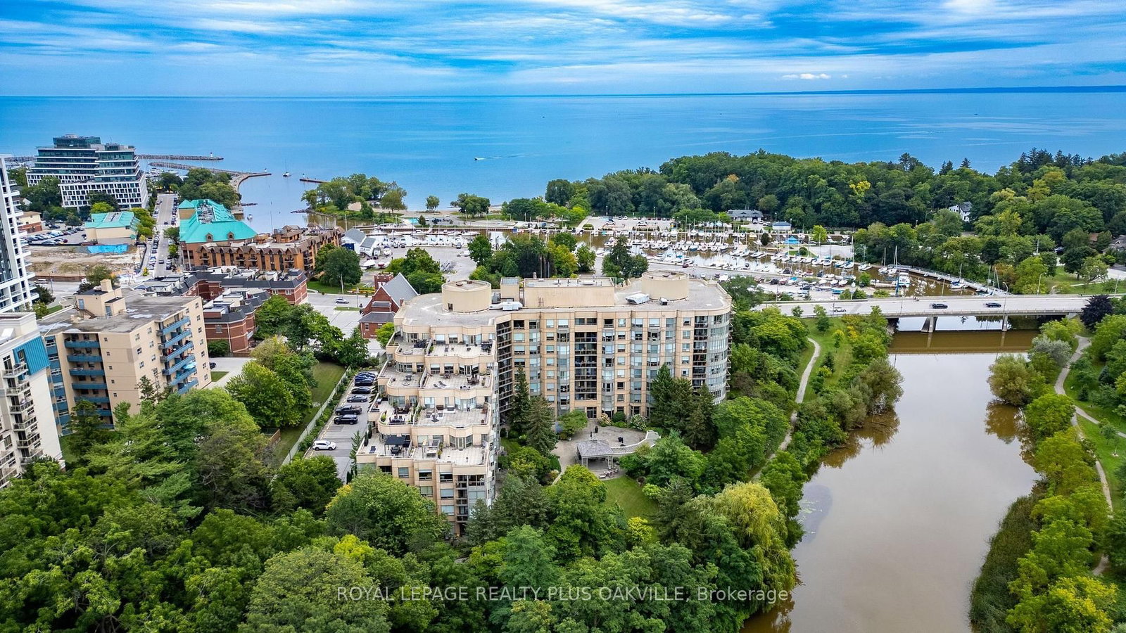 2511 Lakeshore Road W • #712 • Oakville, ON photo 38