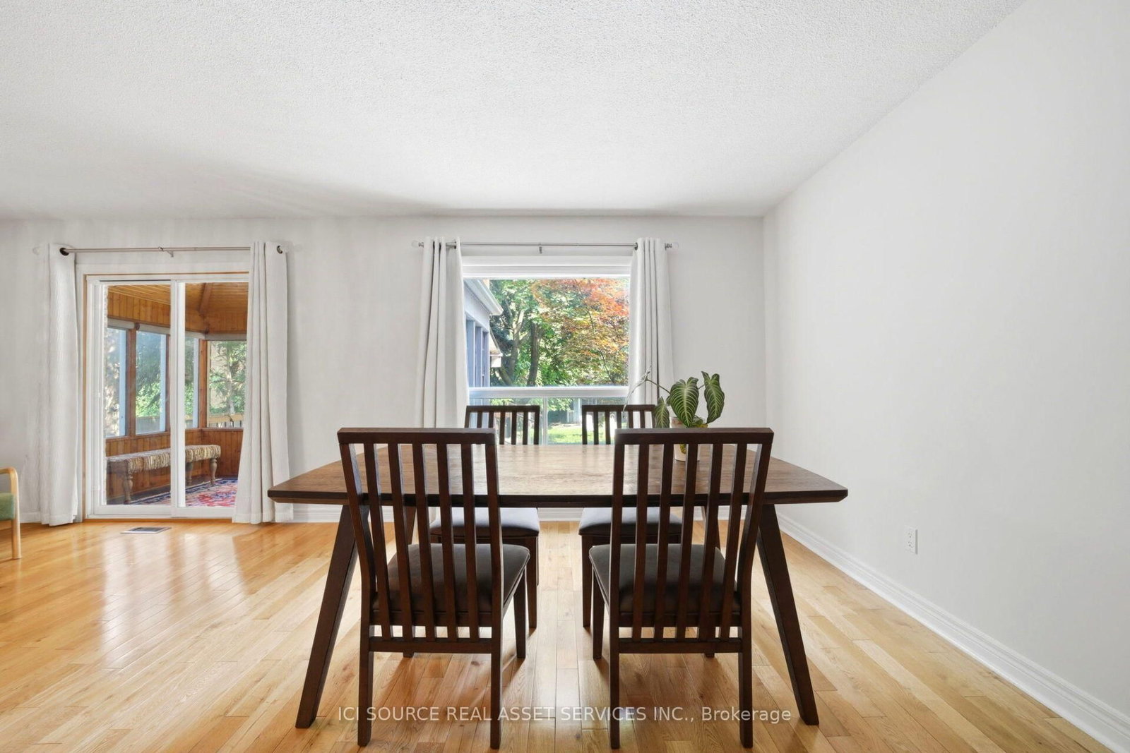 20 Kesteven Crescent • Brampton, ON photo 8