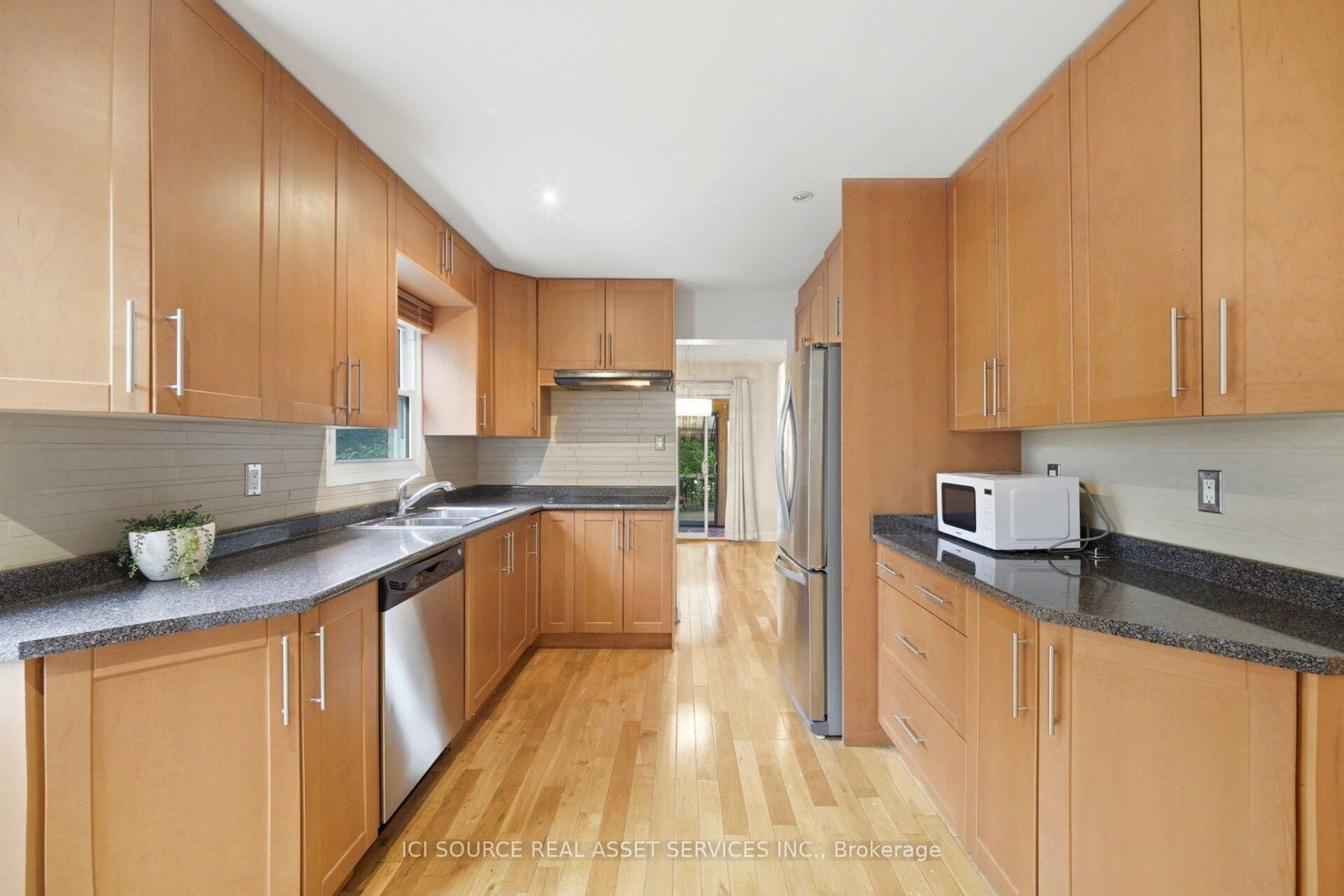 20 Kesteven Crescent • Brampton, ON photo 9