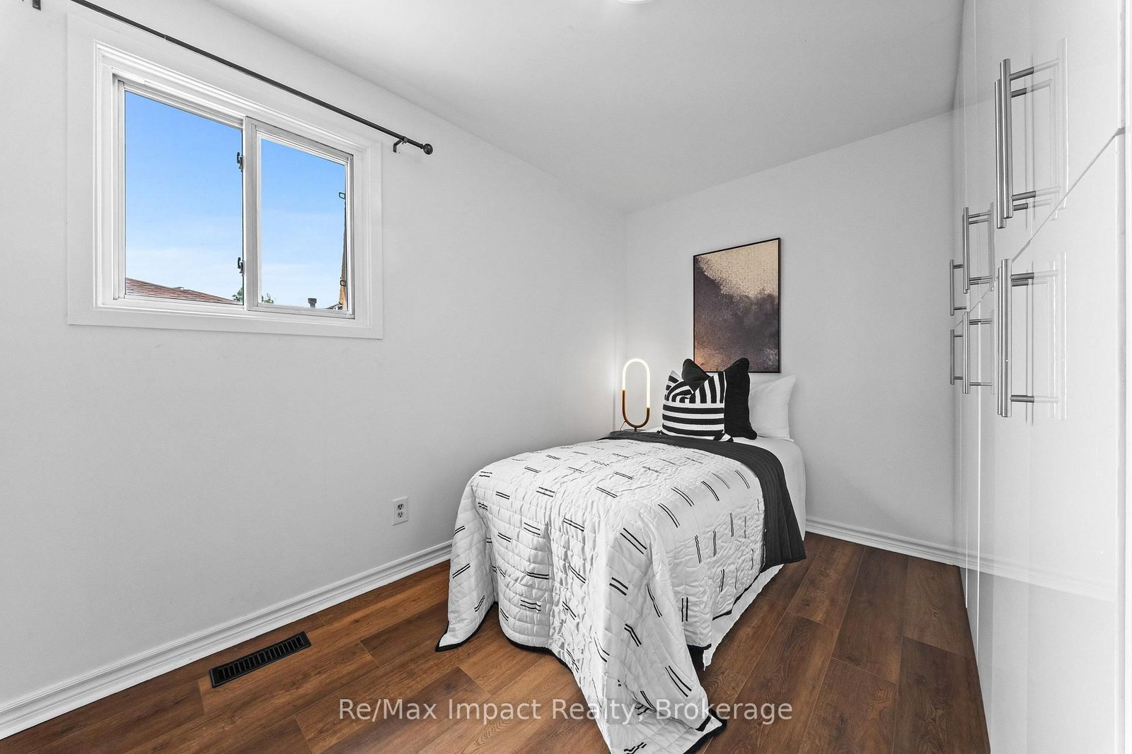 3874 Brandon Gate Drive • Mississauga, ON photo 13