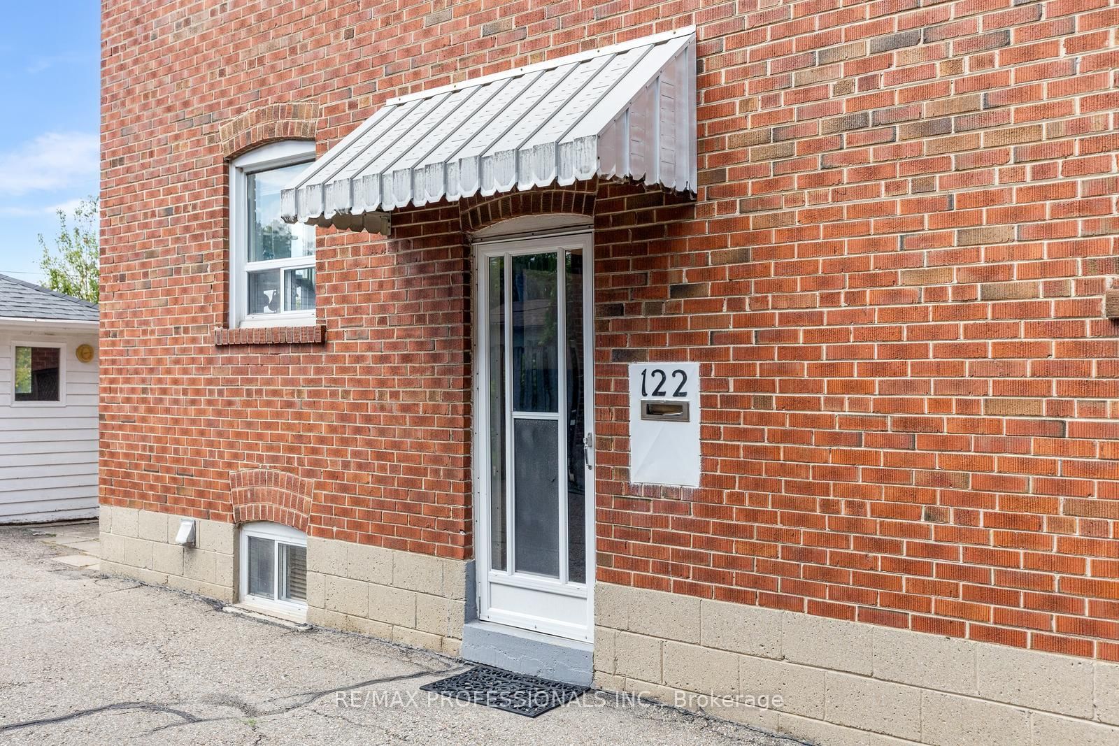 122 Treeview Drive • Toronto, ON photo 31