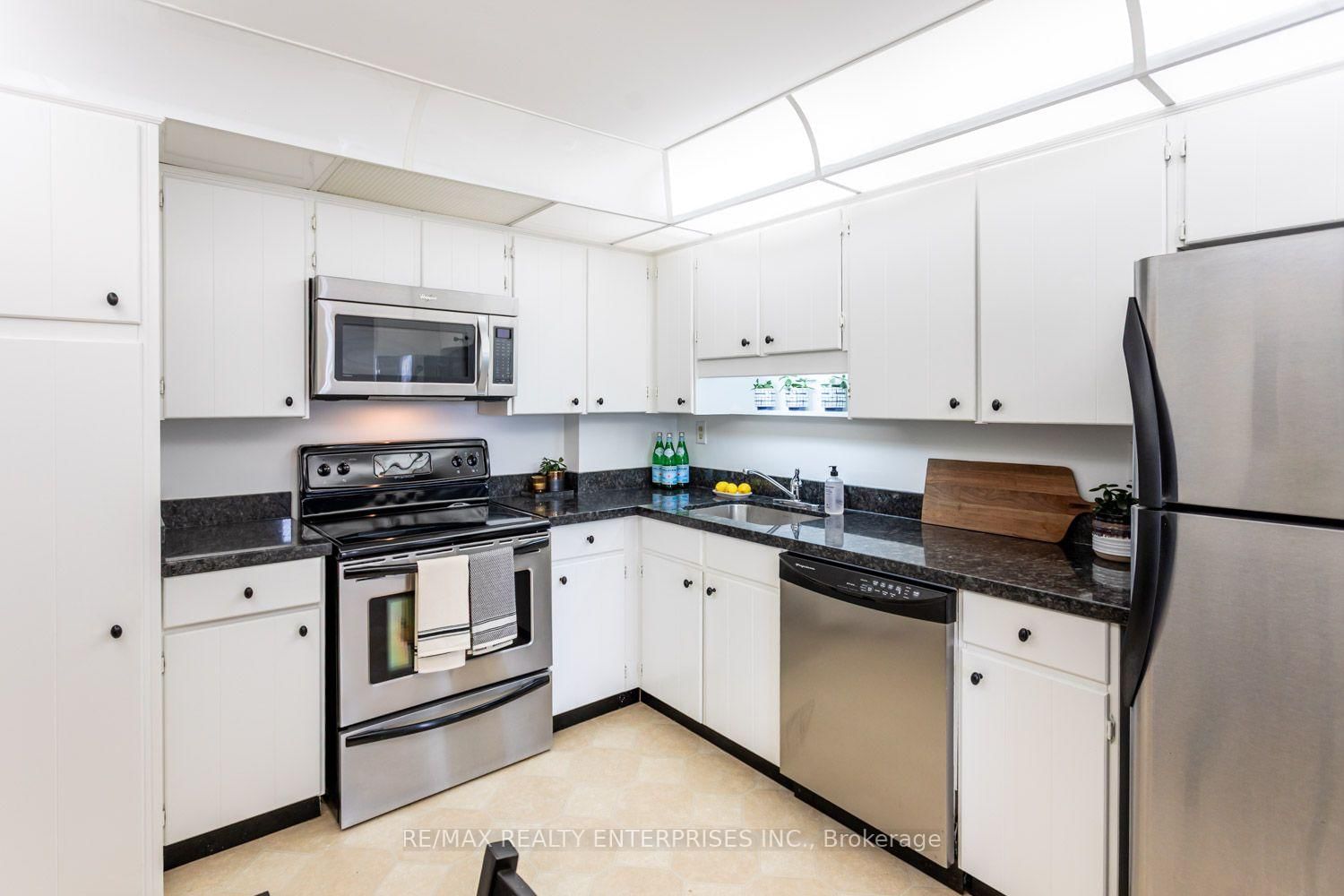 1400 Dixie Mississauga,ON L5E 3E1 — Photo 13