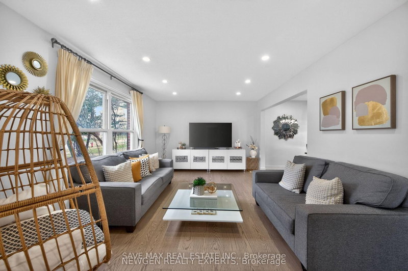 63 FALUDON Dr photo 4