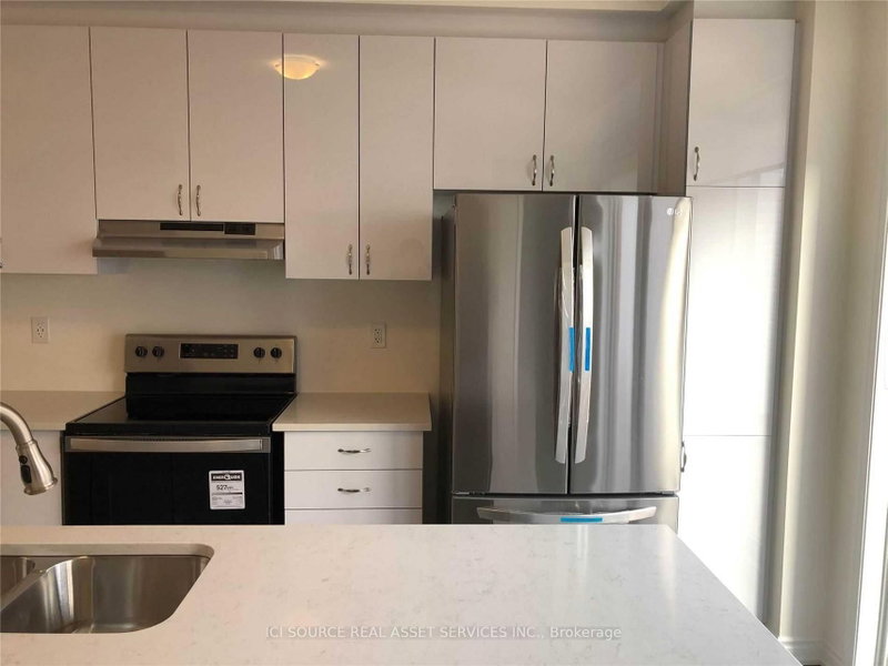 22 - 975 Whitlock Avenue