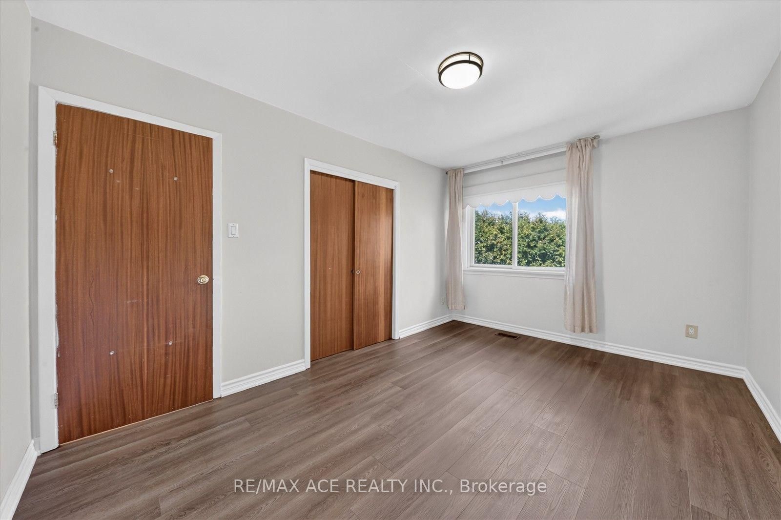 3 Pipestone Place • Toronto, ON photo 14