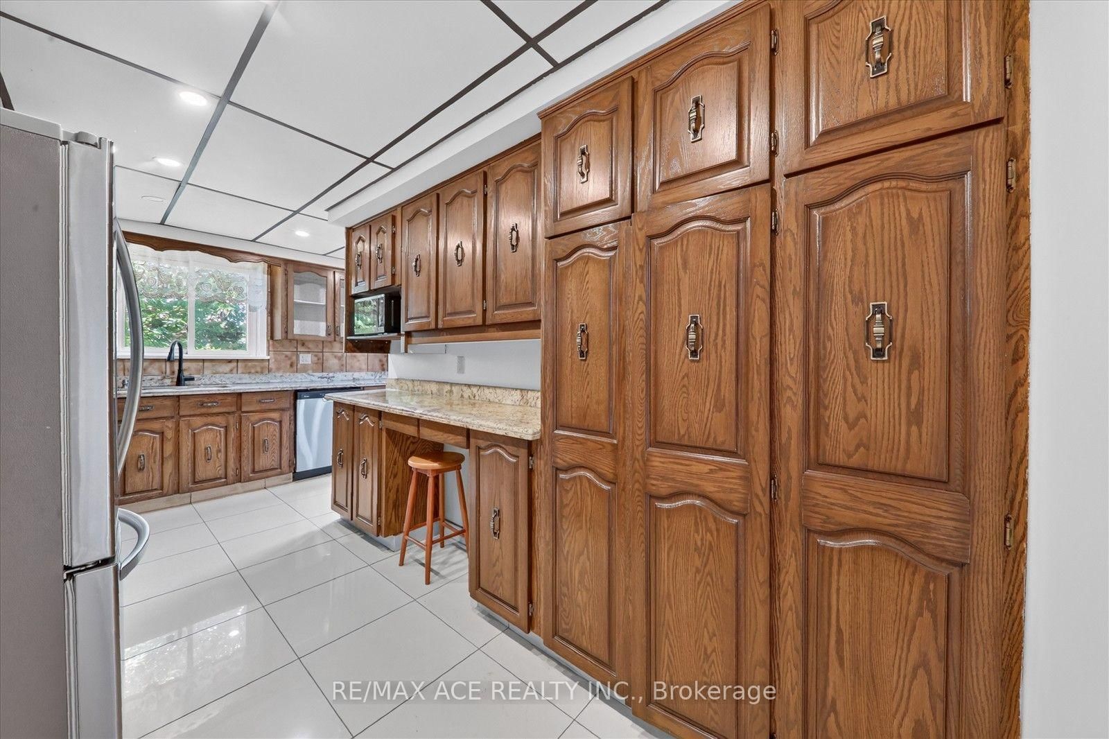 3 Pipestone Place • Toronto, ON photo 19