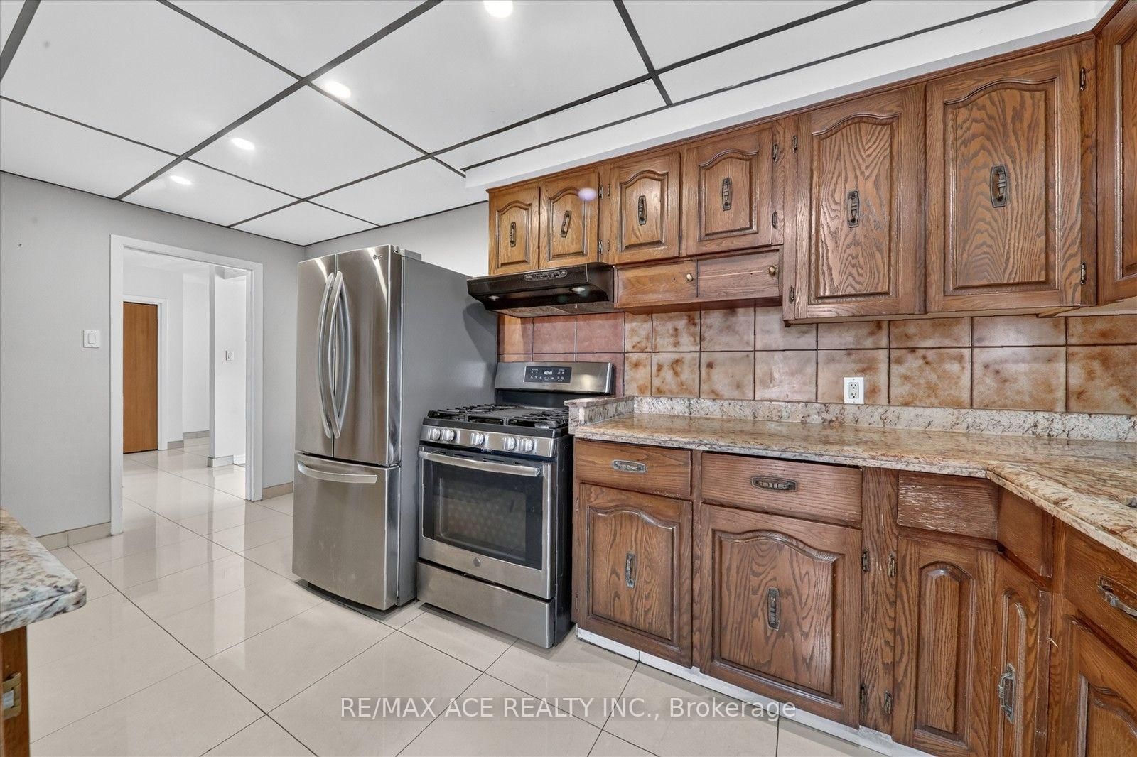 3 Pipestone Place • Toronto, ON photo 20