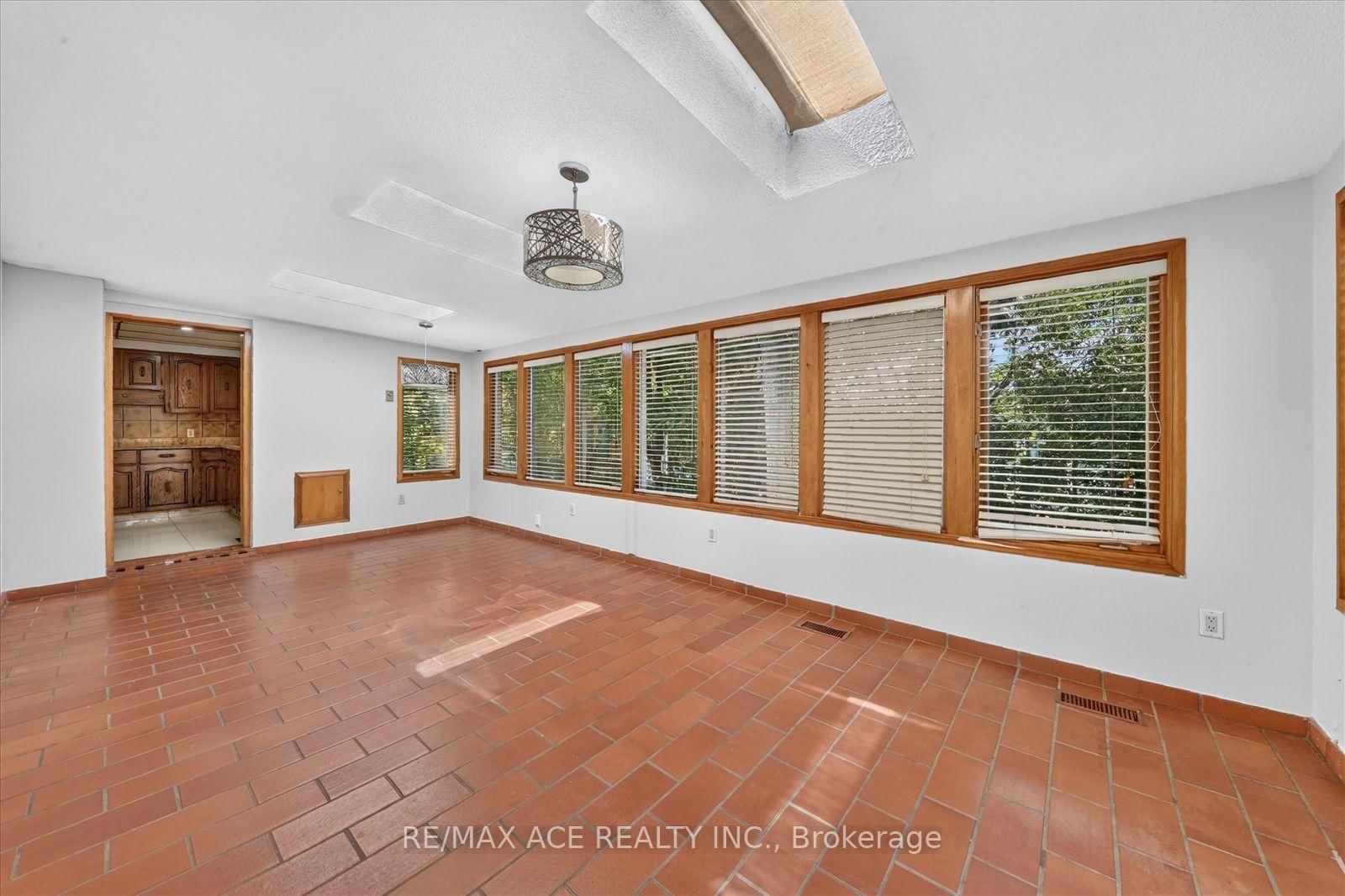 3 Pipestone Place • Toronto, ON photo 24
