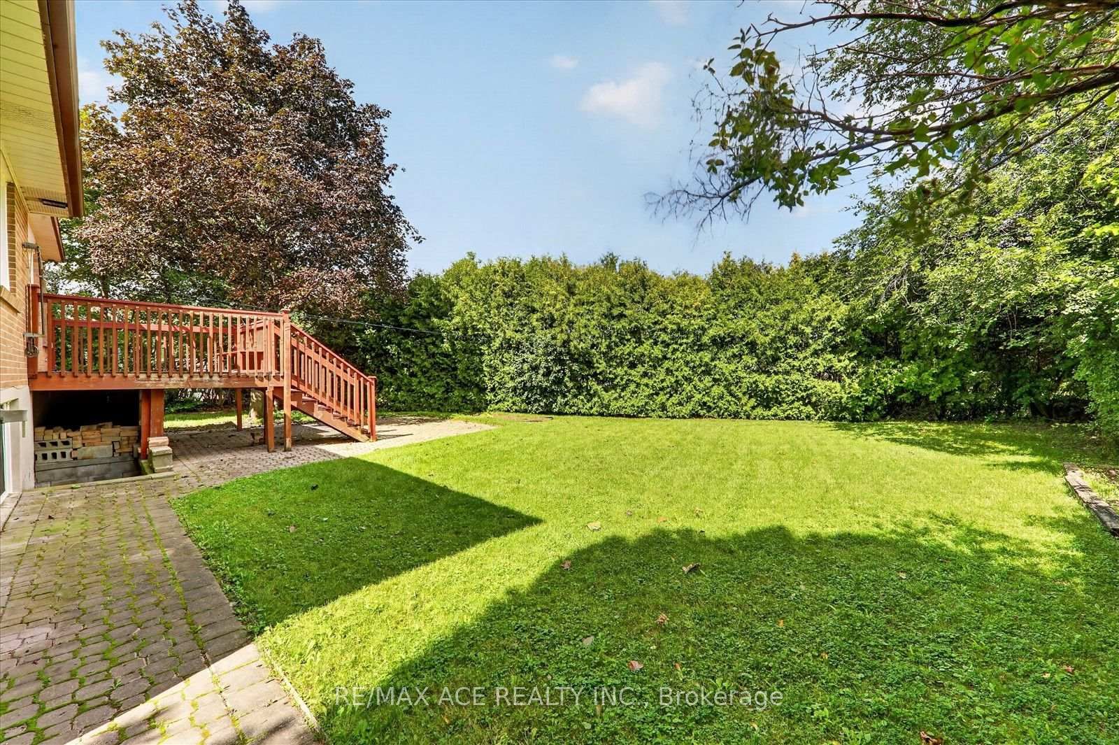 3 Pipestone Place • Toronto, ON photo 39