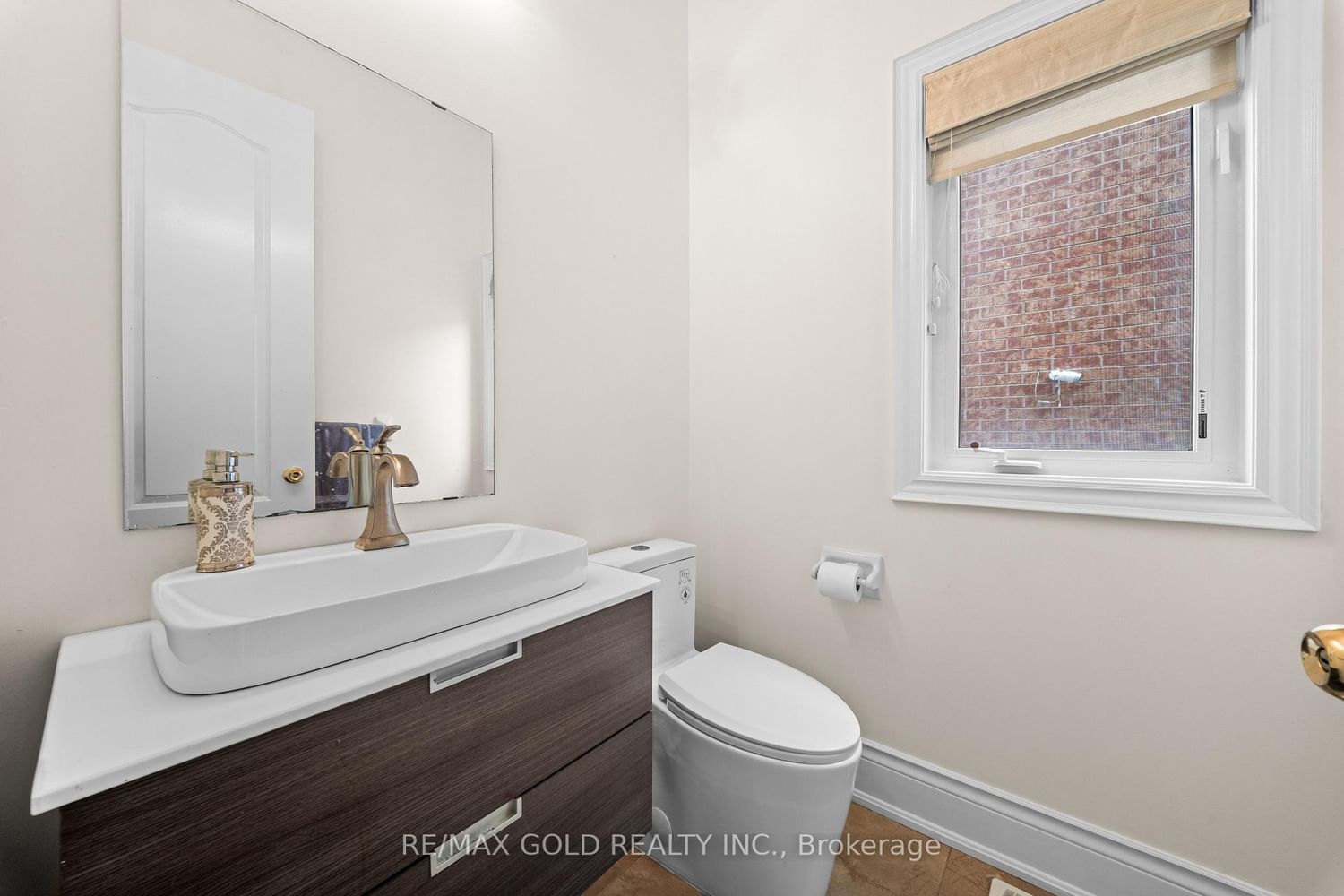 155 Bellchase Trail • Brampton, ON photo 13