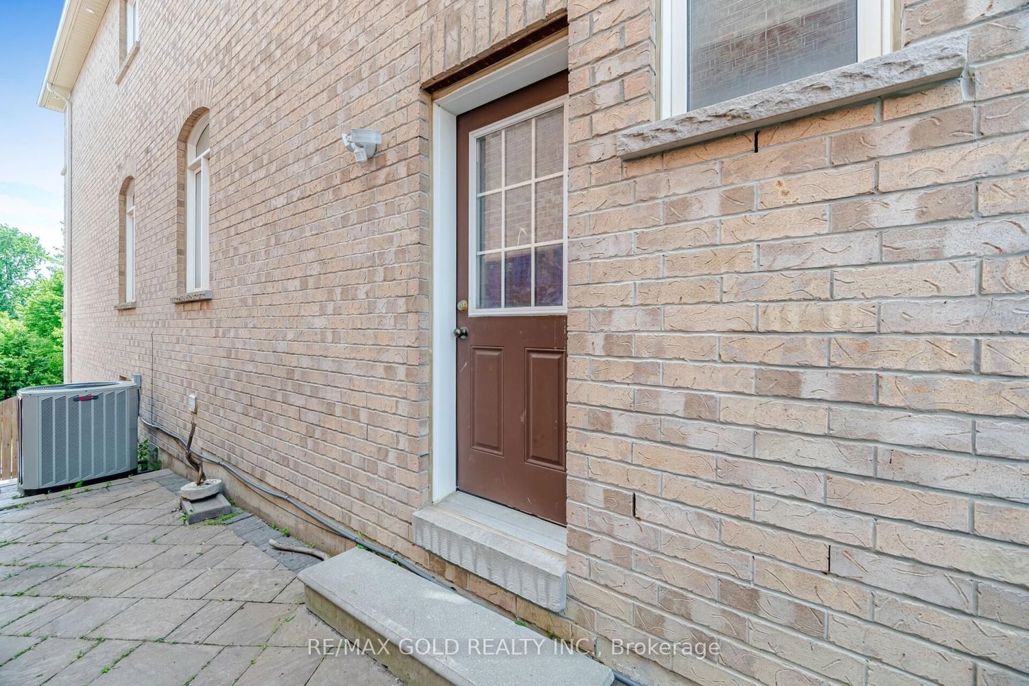 155 Bellchase Trail • Brampton, ON photo 28