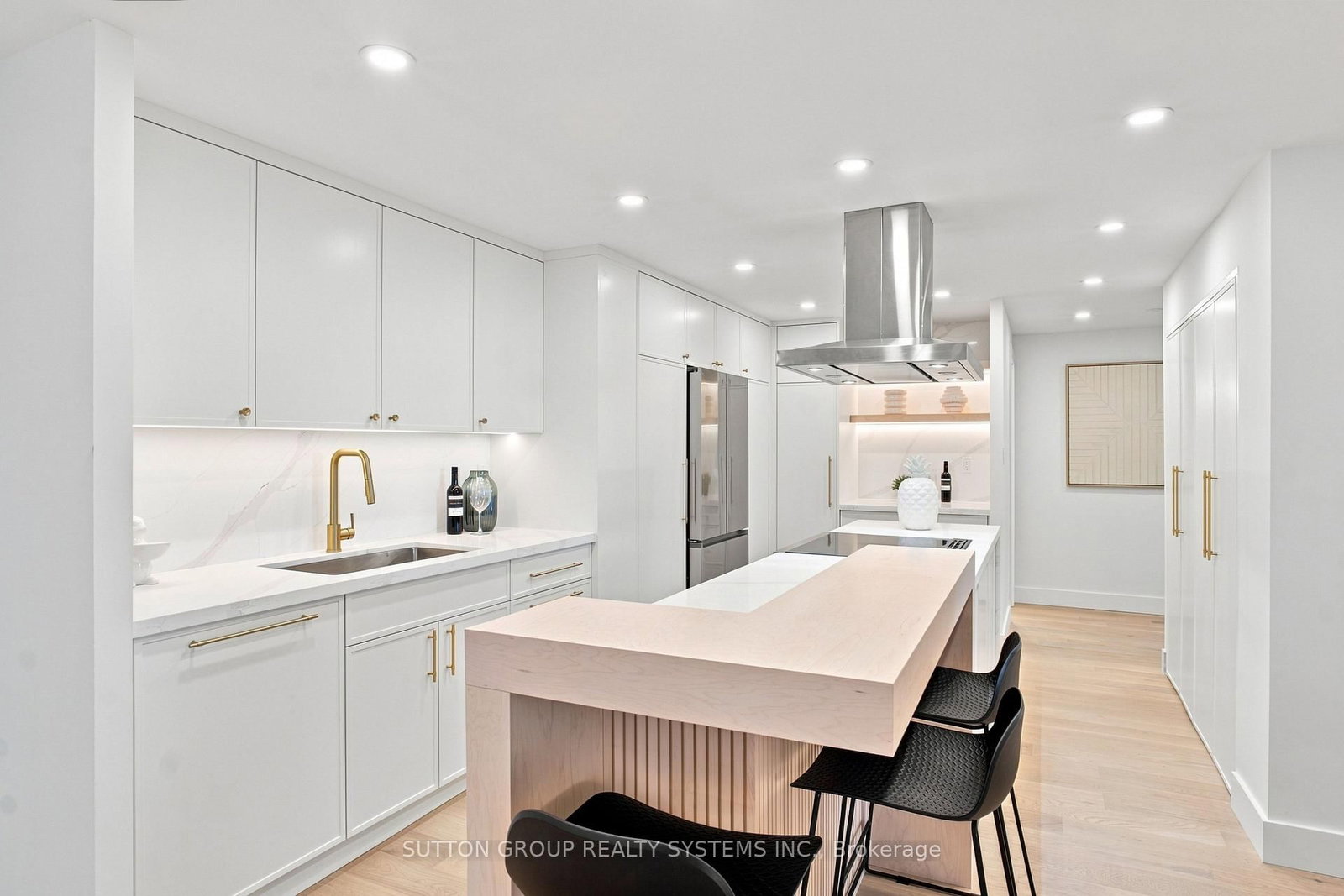812 Burnhamthorpe Road • #1504 • Toronto, ON photo 13
