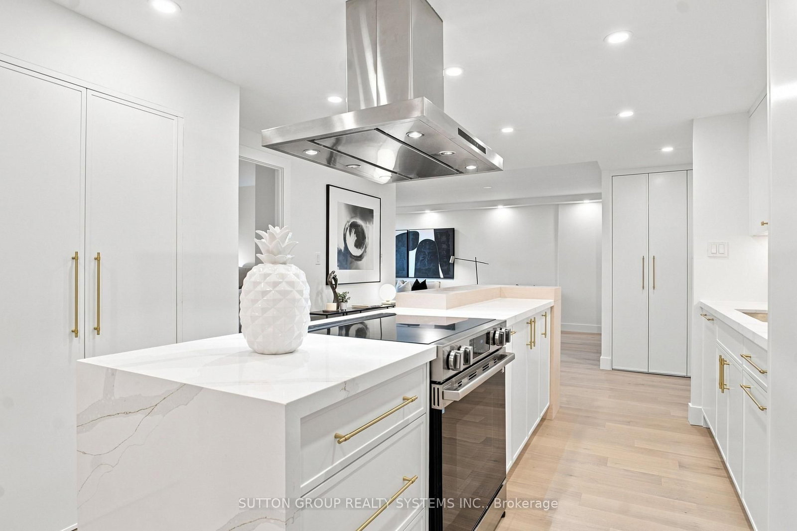 812 Burnhamthorpe Road • #1504 • Toronto, ON photo 16