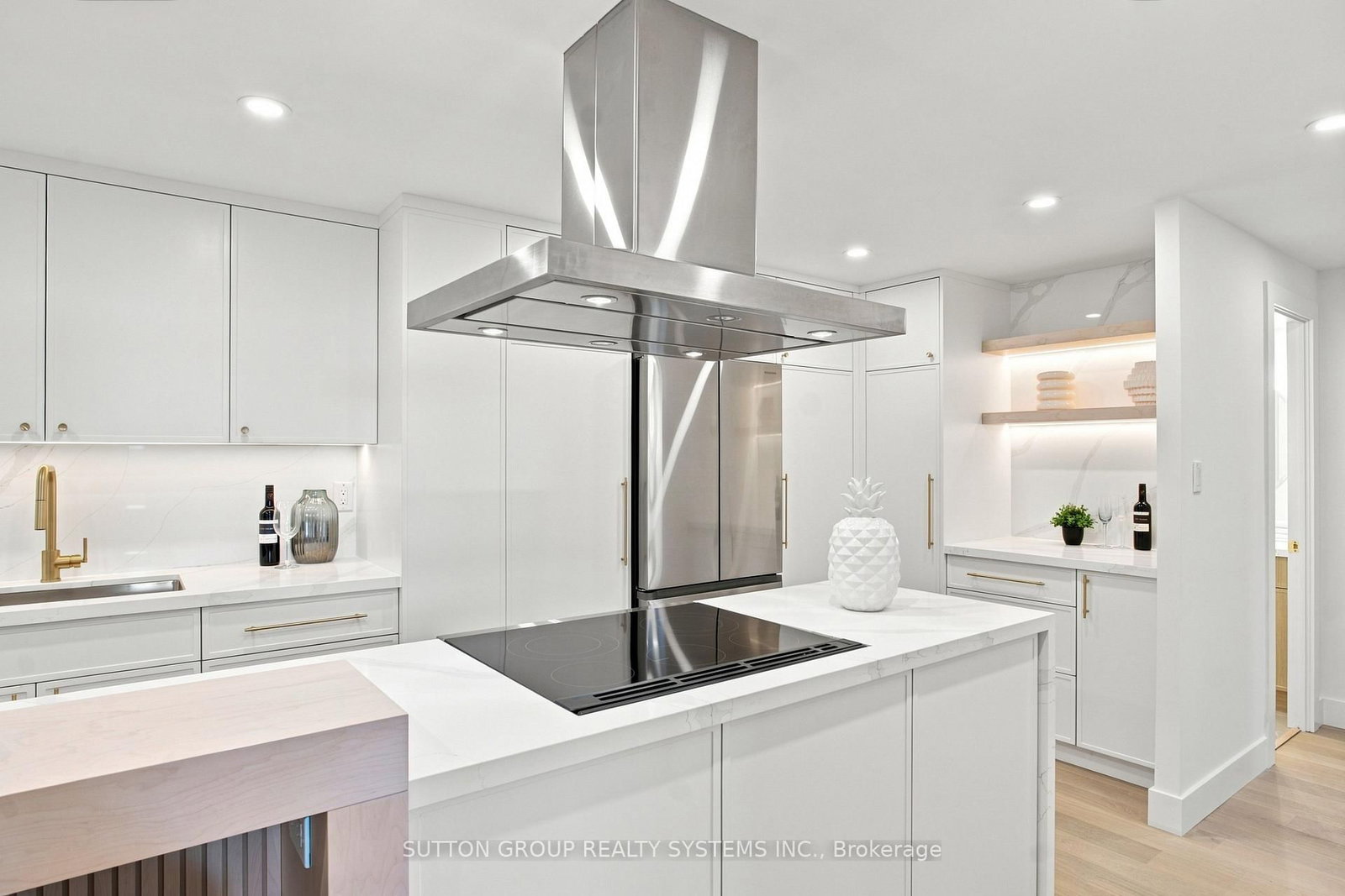812 Burnhamthorpe Road • #1504 • Toronto, ON photo 17